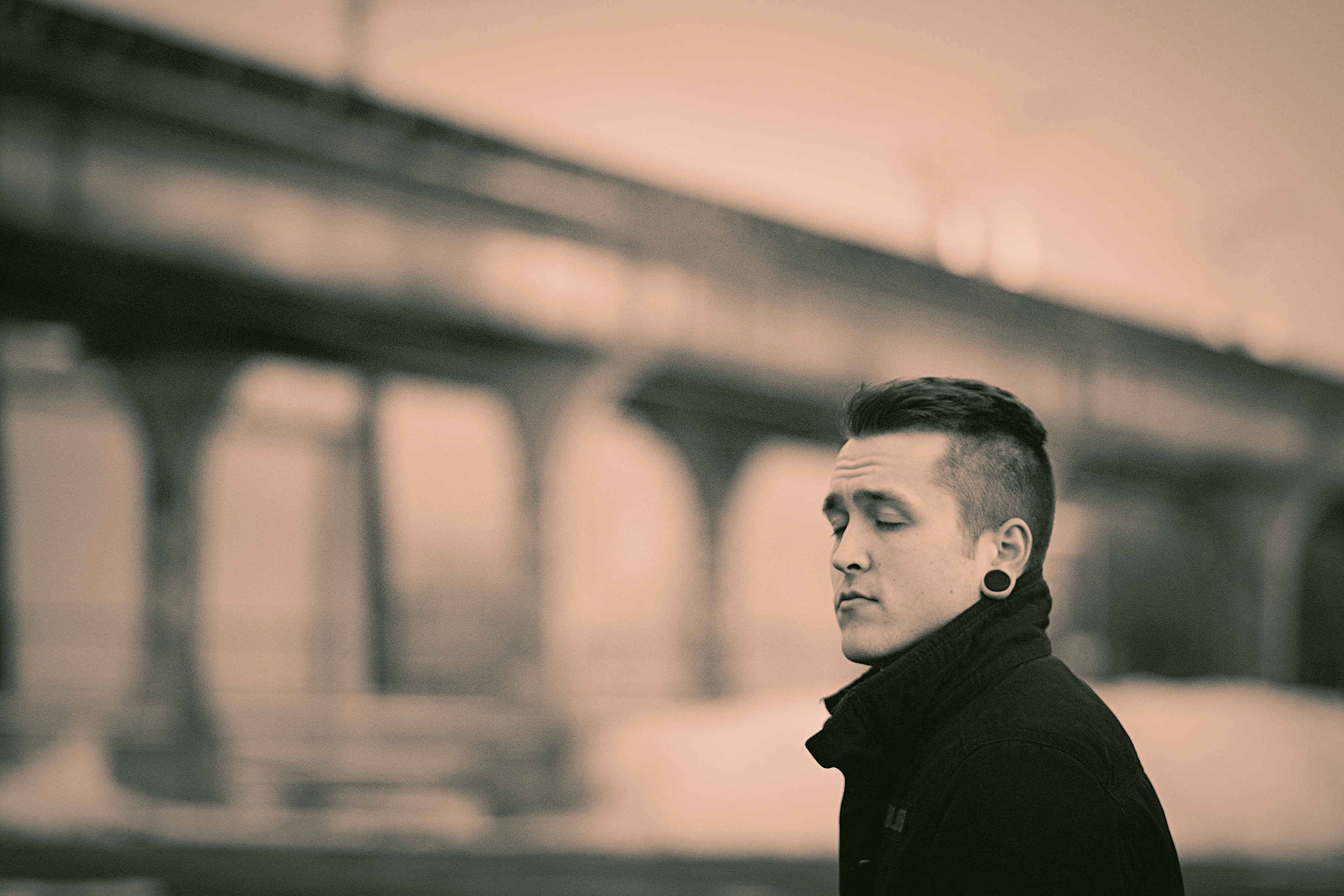 Scott-Eyes-Closed-2014